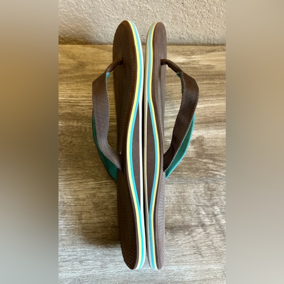 Hari Mari Women's Dunes Flip Flop Thong Slide Sandals - Picture 6 of 8